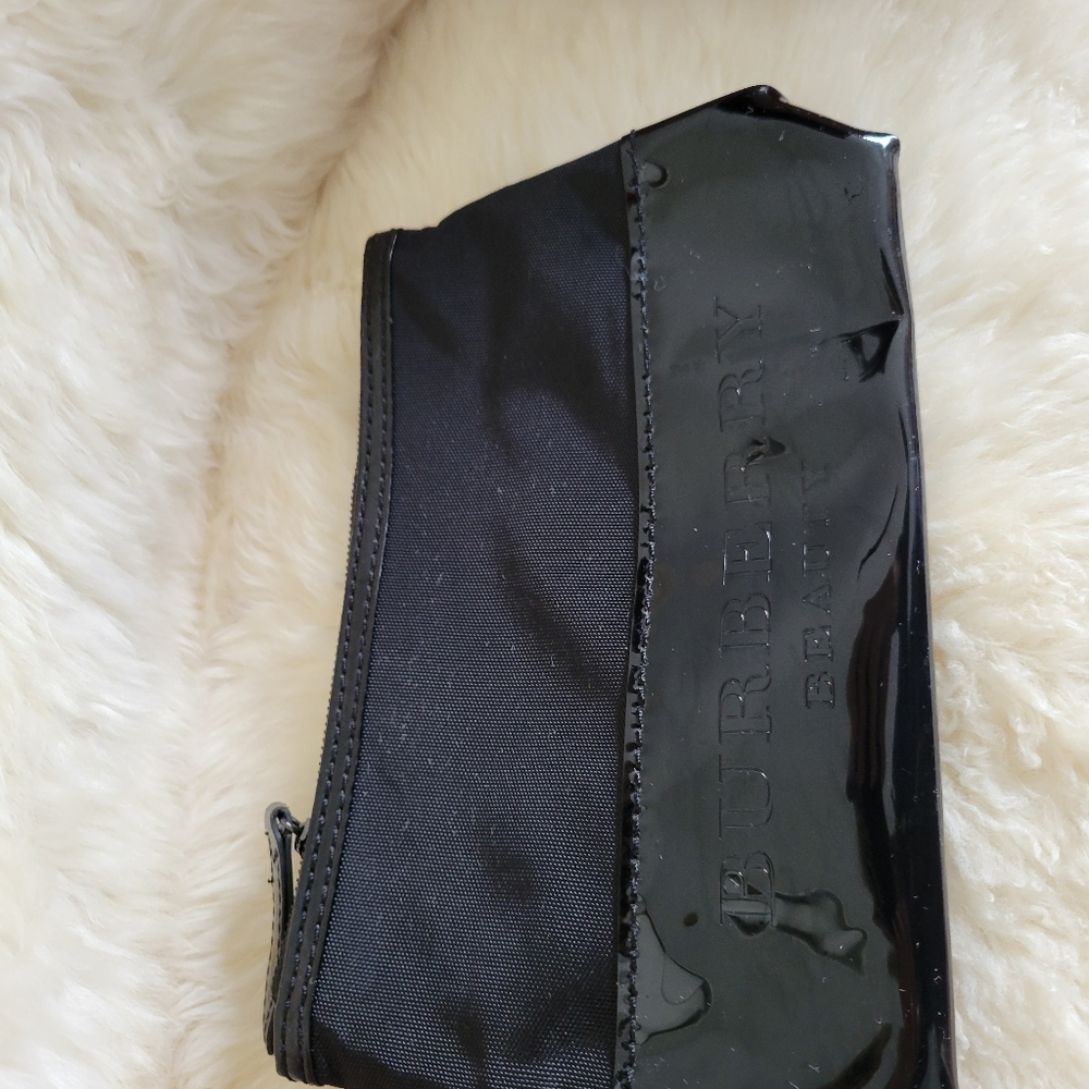 Burberry beauty bag pouch